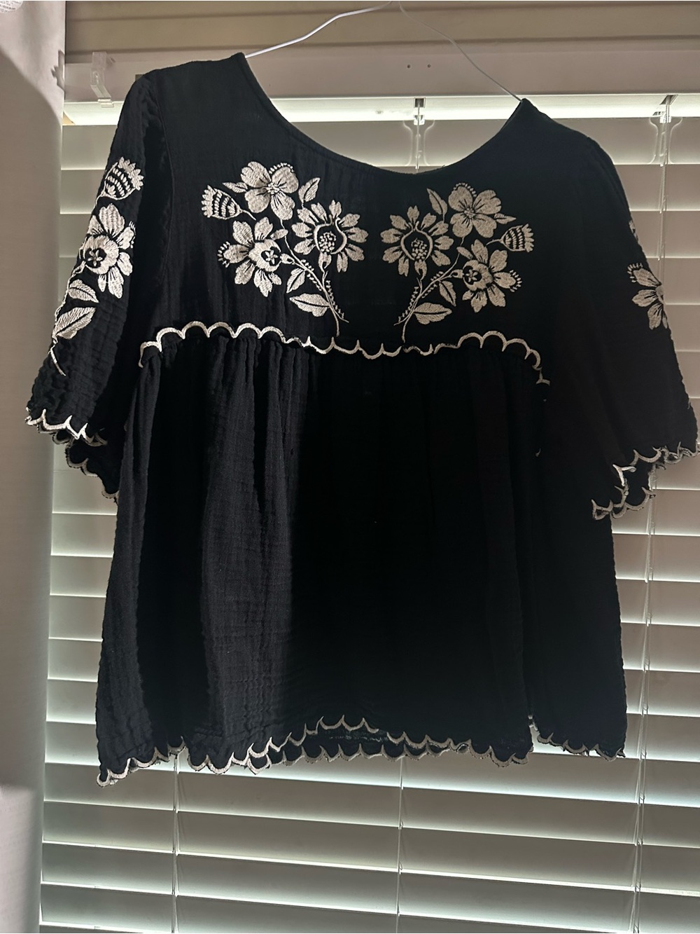 Old Navy Black Peasant Top with White Floral Embroidery